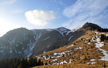 Muntii Siriu – Varful Siriu (Bocarnea) pe zapada si vant